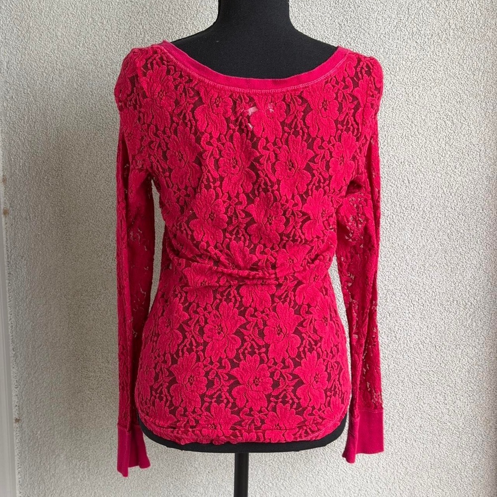 Y2K/Early 2000's Aeropostale Sheer Floral Red Lace Long Sleeve Size M - Picture 2 of 5